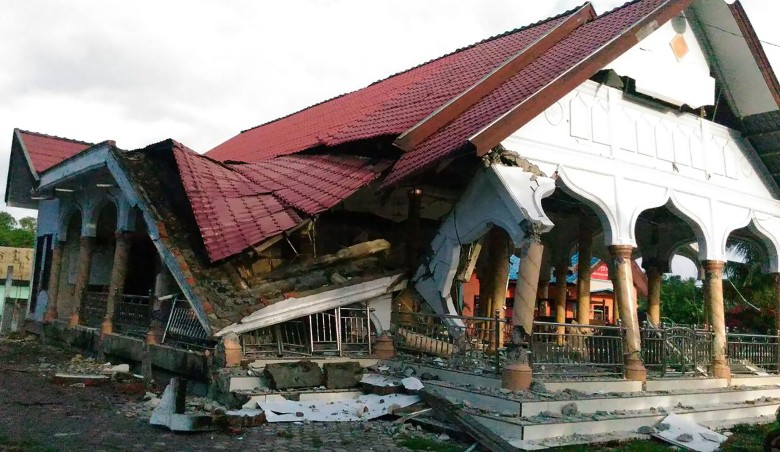 El terremoto de 6.5 grados ocurrió cerca de la isla de Sumatra en Indonesia
